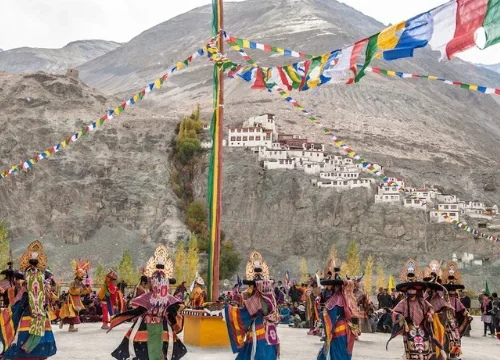 6 Nights & 7 days-Leh-Nubra-Pangong-Leh